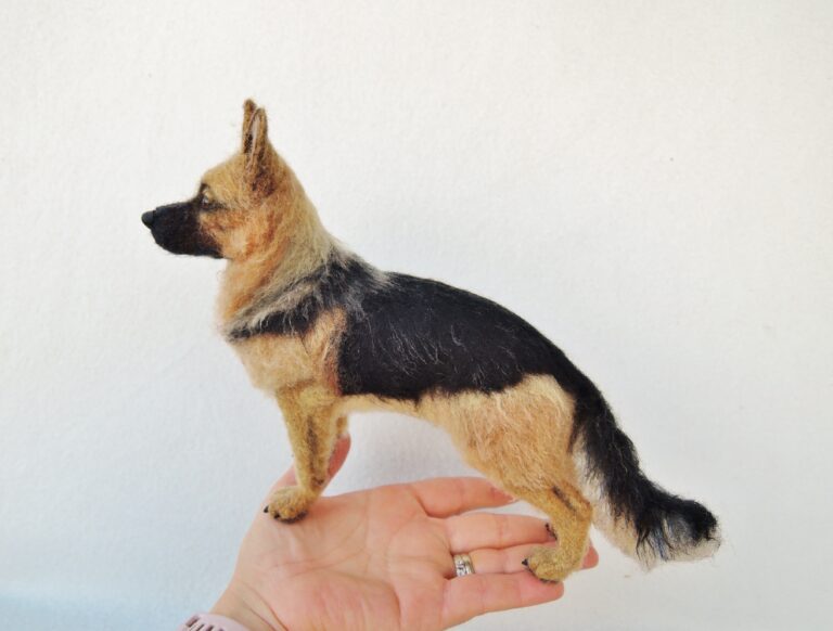 Needle Felt a Realistic Dog Long Hair German Shepherd Felting Tutorials